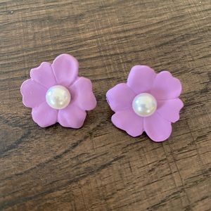 Bundle Purple and yellow floral shape stud earrings